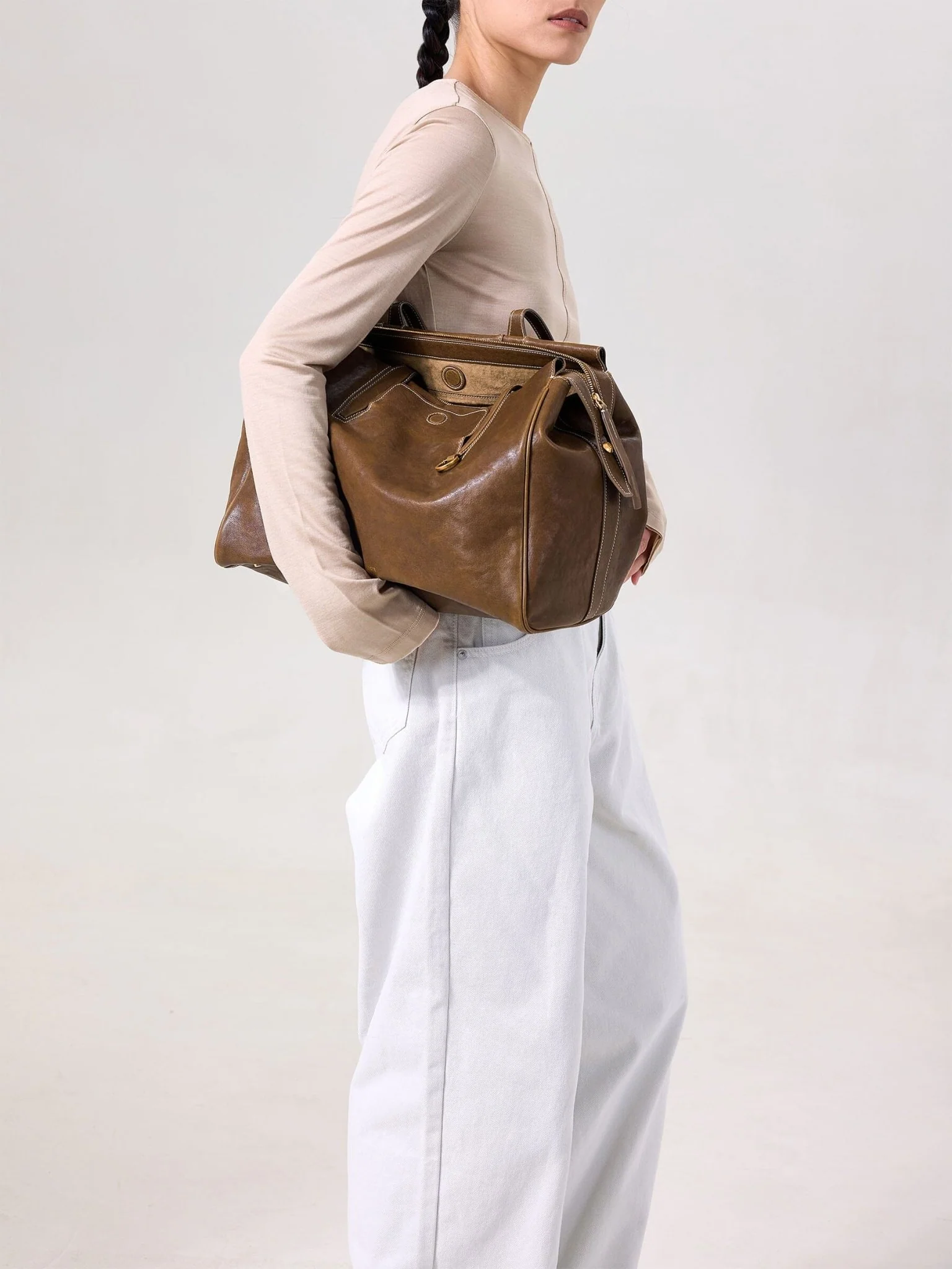 Medium Yore Duffle Bag - Image 6